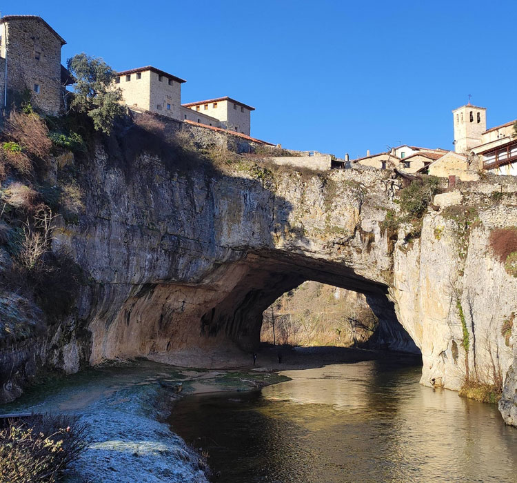 Mucho turismo por ver… Descubriendo Puentedey (Burgos)